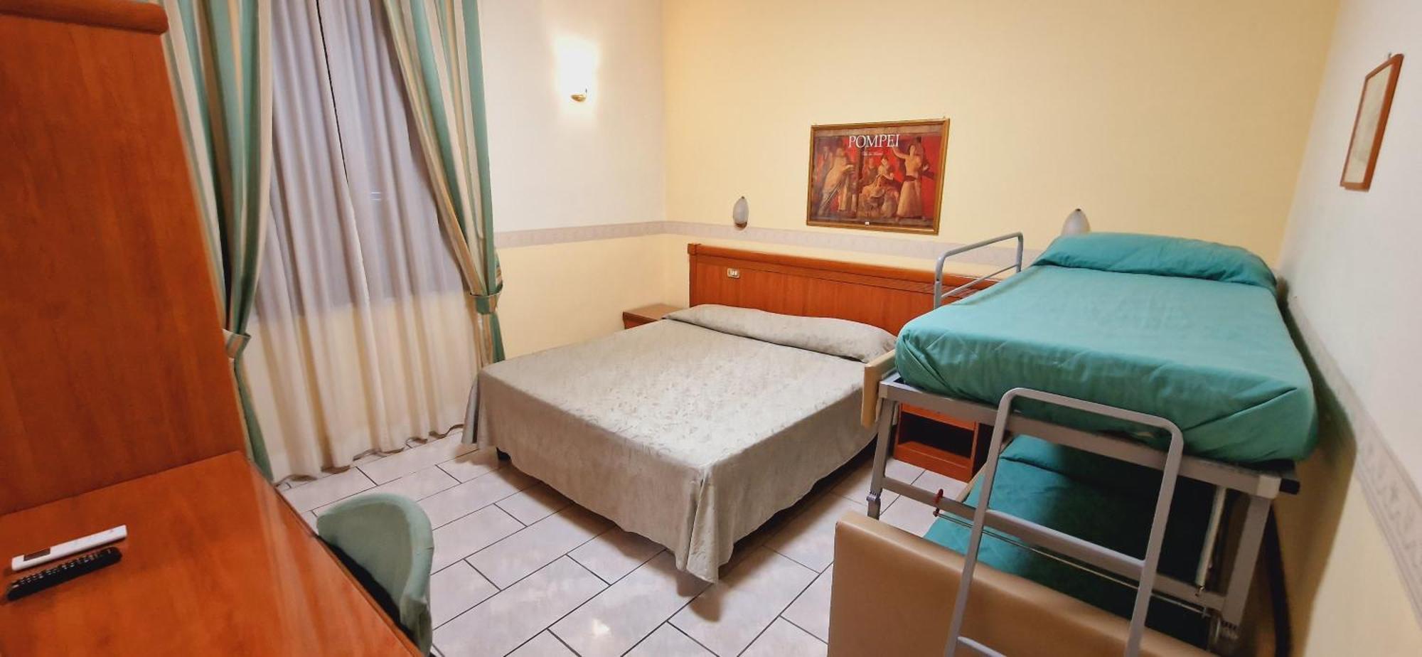 Hotel Lento Melito di Napoli エクステリア 写真
