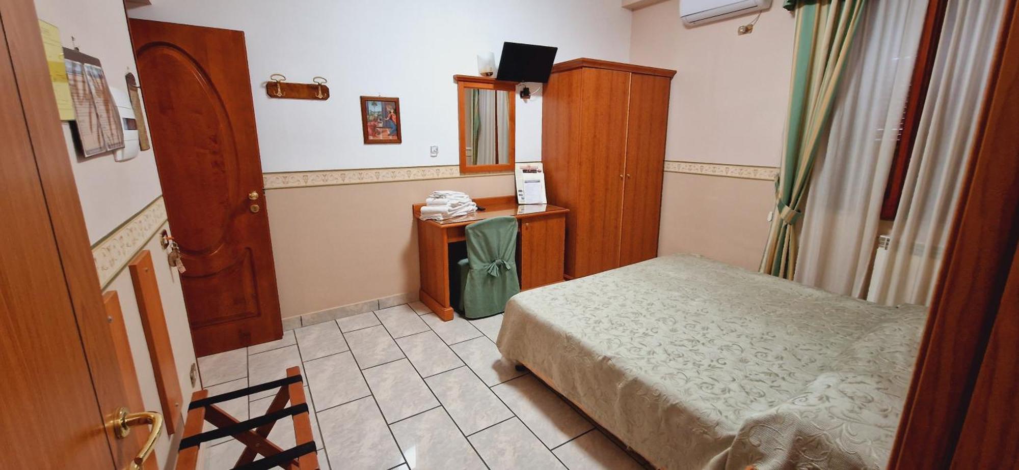 Hotel Lento Melito di Napoli エクステリア 写真