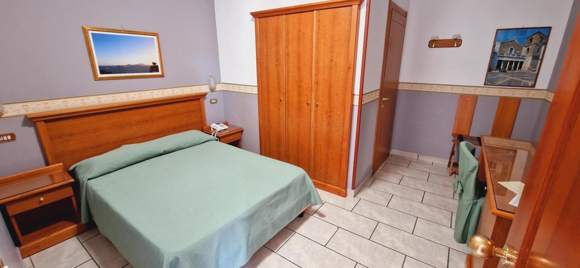 Hotel Lento Melito di Napoli エクステリア 写真