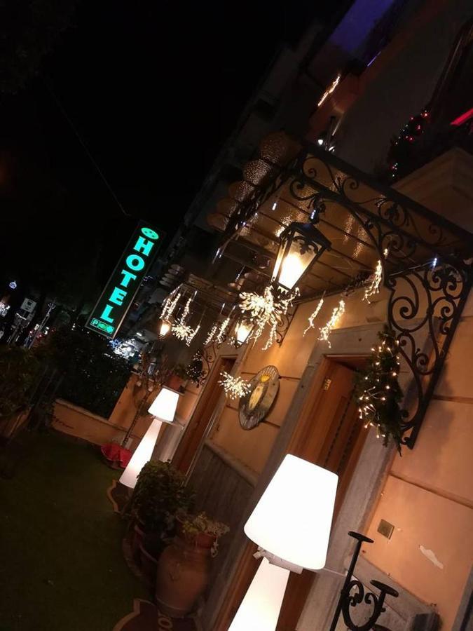 Hotel Lento Melito di Napoli エクステリア 写真